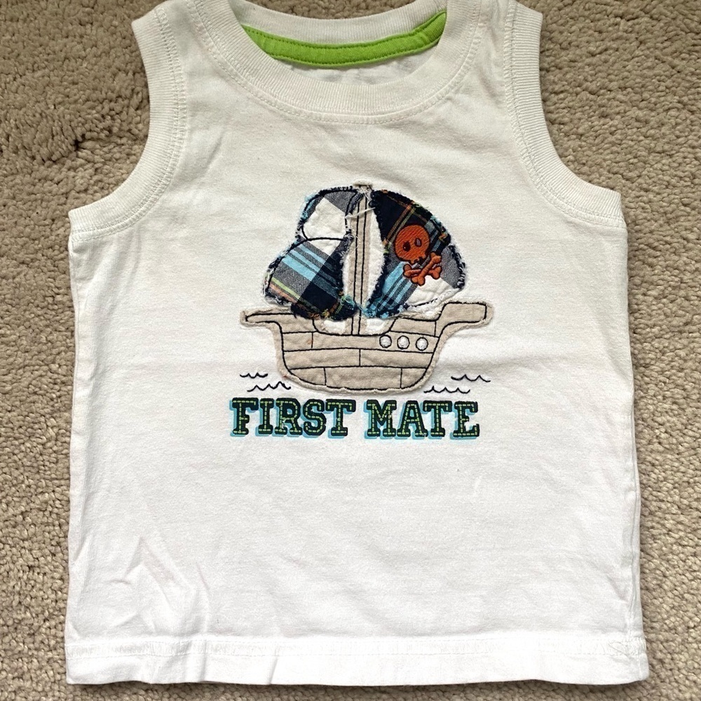 Kid’s Tees Bundle - Picture 10 of 12